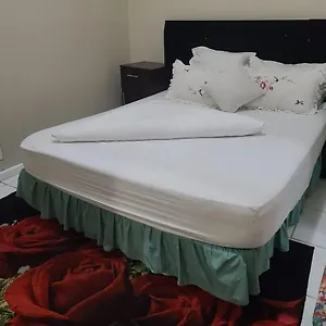 Skyway Sleep And Go Guest house Cape Town