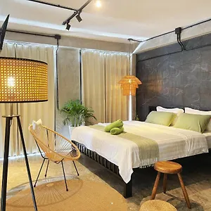 Cactus Boutique Hostel Koh Tao